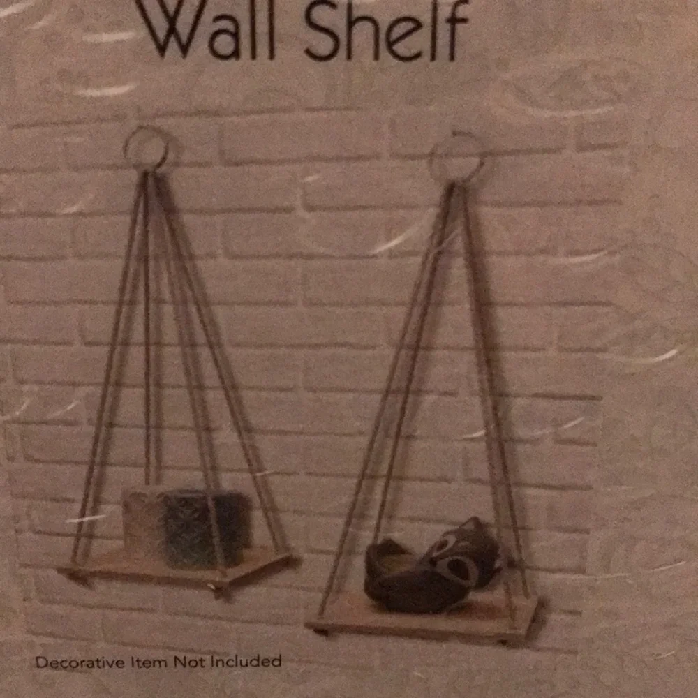 Wall shelf, 2pk. NWOT